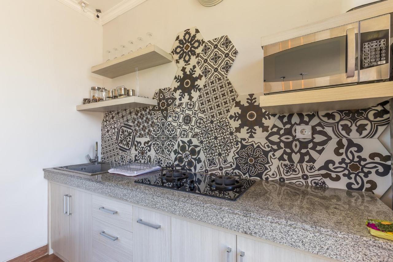 Ayuna Suites Canggu ภายนอก รูปภาพ